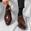 Kleding schoenen octrooi lederen loafers bruiloftsfeestjes schoenen zwarte groene monnik riem casual mode mannen glijden op schoenen m644 r230227