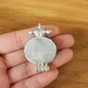 Anhänger Halsketten PN674 Nepal Schmuck Tibetisches Silber Eingelegte Türkise Korallen Coloful Mini Perlen Gebet Box Gau Amulett Für Frau