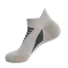 Herrstrumpor Nya herrkomprimeringstrumpor Sport och fritid förtjockar Nonslip Invisible Breattable Cotton Boat Socks Fitness Bodybuilding Z0227