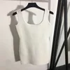 23SS Sexig kvinnors designerklänningskattar skjortor klänningar med brevmönster flickor Milan Runway Tank Top A-line bodycon ärmlös High End Pullover Vest Tee T-shirt