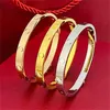 Bracelet de manchette en argent bracelet d'amour de créateur bracelet 4CZ bijoux de mode bracelet en or en acier de titane pour femmes mens cadeau de fête bracelet en or