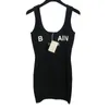 23SS Sexig kvinnors designerklänningskattar skjortor klänningar med brevmönster flickor Milan Runway Tank Top A-line bodycon ärmlös High End Pullover Vest Tee T-shirt