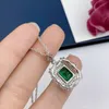 Naszyjniki wiszące 925 Sterling Srebrny Zielony Diament Jewelry Square Szmaragd z pełnym cyrkonami Starry Sky Naszyjnik