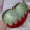 Förvaringspåsar Strawberry Clutch Purse Bling Rhinestone Handväska Röd hjärta design Evening Party Wedding Crossbody for Women Girl