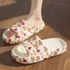 Hausschuhe Solide Bär Hausschuhe Cartoon Graffiti Schuhe Frauen Sommer FlipFlops Strand Sandalen Dicke Plattform Weiche Gemütliche Casual Hause Hausschuhe Z0215