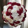 装飾的な花の花輪1PC/ロット紫色の結婚式のブーケ象牙サテンローズ人工ブローチ結婚ブライダルブライドメイドブーケ230227