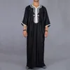 2023 Vêtements ethniques Homme musulman Caftan Hommes marocains Jalabiya Dubaï Jubba Thobe Coton Chemise longue Casual Jeunesse Robe noire Vêtements arabes taille 3XL