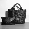2023 moda damska torba na ramię torebka torebka skórzana klasyczna z literami złota torebka Crossbody ze sprzętem o dużej pojemności