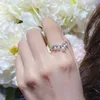 Bagues de grappe de luxe en or blanc couleur V bague de mariage de créateur diamant cadeau de fiançailles d'anniversaire pour femmes