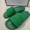 2023 Designer Flat tofflor Gummi Slide Sandal för män Kvinnor Fashion Black Pink 25Colors Summer Beach Sexig Flip Flops med Box Size 35-46 No010