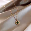 Collier de perles rondes irrégulières carrées en acier titane, chaîne de clavicule de tempérament de mode, collier en métal simple et polyvalent pour femme