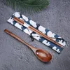 Servis uppsättningar japanska bärbara trätabellskedsked pinnar gaffel set med tygförpackning resedräkt miljögåvor