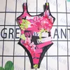 Pink Black Swimsuit Trend Letter Bikini para mulheres estampas de flores roupas de banho de uma peça de banho