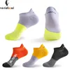 Herrstrumpor Sport Ankel Socks Men Nylon Outdoor Basketball Bike Running Football Breattable Nonslip Colorful No Show Travel Socks EU 3844 Z0227