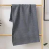 Asciugamano a righe semplici con viso ricamato moderno in cotone grigio spesso asciugamani ad asciugatura rapida per adulti bambini bagno di casa El Toalla Toalha