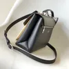 Saco de designer genuíno da marca Bag de couro de couro macia Bag feminina de alta capacidade 2023 Novo bolsa de ombro de estilo de moda Bolsa de ombro de ombro All Hardware de aço