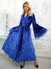 Brudtärna klänning kungblå kvinnors mantel klänning sätter spetsbadrock natt sömnkläder kvinnors sömnklänningar sammet femme underkläder