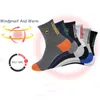 Men's Socks 2022 New Autumn and Spring Men's Sports Socks Matching Thick Warm Breasable High Quality Socks 5ペアEU 3843 Z0227