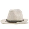 Breda randen hattar nya sommarförälder-barn casual solhattar för kvinnor mode jazz hatt man strand trilby halm panama hatt ihålig bälte sol visir kepsar g230227