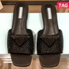 Дизайнерские тапочки женские туфли с кристаллами квадратные носки Satin Slide Sandals Черные белые серебряные кристаллы