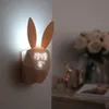 Zegary stolika biurka Mute Night Light Rabbit Alarm Decoration Dekoracja cyfrowej temperatury Kalendarz LED HOME 230228