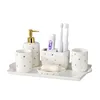 Ensemble d'accessoires de bain Accessoires de salle de bain en céramique Auto-lavage Gobelet Lotion Bouteille Porte-savon Porte-brosse à dents SZ-BA21021701