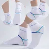 Herrstrumpor 5 parskalar Sports Socks Män Bomull Ny design Långt löpande utomhus atletisk camping vandring strump resor avslappnade manliga gåvor z0227