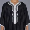Vêtements ethniques hommes musulmans caftan hommes marocains Jalabiya Dubai Jubba Thobe coton longue chemise décontractée jeunesse Robe noire vêtements arabes grande taille hommes vêtements