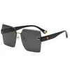 Sonnenbrillen für Männer und Frauen, Vintage-Herren-Sonnenbrille, modische Sonnenbrille, trendige Damen-Retro-Sonnenbrille, Unisex, luxuriös, übergroß, randlos, Designer-Sonnenbrille 9L0A147