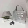 Damen Leder Protect Black People Bag Frauen Set Eimer Hut 2022 Luxus TOTE Handtaschen für Frauen Tasche Geldbörse und Hut Set Y220513