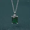 Chaînes bijoux fantaisie Zircon carré émeraude pendentif collier lumière luxe tempérament clavicule chaîne accessoires pour femmes