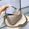 Loewss Puzzle Handbag Bag Bag Women Onder Luxury Fashion Fashion Bags Leather Portable Diagonal Cross Facs Woman Rutles Handbags