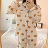 Pijãs de sono feminino Mulheres Autumn Sleeved calças de mangas longas desenho animado Bear Girls Girls podem usar roupas largas para casa de duas peças Lounge