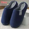 Slippers Men Slippers Winter Fashion Sapatos fofos homens casuais casa plana quarto interno Casa algodão confortável Slippers Mulheres outono Z0215