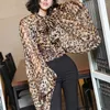 Camicette da donna 2023 Colletto alla coreana europeo e americano Maglia Lanterna grande Camicia a maniche lunghe con stampa leopardata Top Farfalla a goccia da donna