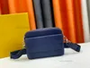 مصمم Fastline Messenger Bag Fashion Mens حقيبة عمل Mans Designer Luxurys Flap Daypack Presh Right Leather Lail Flap للرجال M22611 M22482