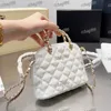 Mini Crossbody Women Vintage Shell Bag Patent Leather Quilted Metal Handle Shopping Travel Coin Purse Luxury Handbag Trend Designer Wallet Clutch Card Holder 20CM