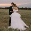 Stunning Detachable Train Wedding Dresses Off The Shoulder Cascading Ruffles Bridal Dress Satin Mermaid Country Mariee 326 326