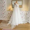 Modern broderad applikation Boho bröllopsklänningar avtagbara ärmar sommar brudklänning ren hals transparent kjol tyll vestidos de novia 326