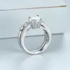 Anneaux de bande blanc Zircon anneau rond ensemble femme luxe cristal fiançailles couleur argent mariage ensembles de mariée pour les femmes