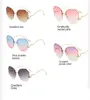 نظارات شمسية للنساء للنساء مصممة فاخرة الصيف في الهواء الطلق أنماط متنوعة مع صناديق أحدث Occhiali da donna donna rimless UV400 العلامة التجارية نظارات الشمس