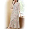 Grundläggande casual klänningar Silkklänning Spring och Summer Women's High-End Temperament Print Fotunning and Slim Dresses 230531