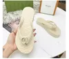 مصمم الأزياء السيدات Flip Flops Simple Youth Slippers أحذية Moccasin مناسبة لفناد الربيع والفنادق الشواطئ أماكن أخرى الحجم 35-42