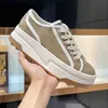 Chaussures de marche Designer Casual Chaussures Italie Low-Cut 1977 High Top Femmes Lettre Sneaker Beige Ébène Toile Tennis Chaussure De Luxe Tissu Garnitures Chaussures à semelles épaisses D2RY