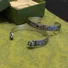 70% korting op designer sieraden armband ketting ring Accessoires hoofd dominant Gesneden rotan bloem gebruikt opening aanpassing net rood in armband