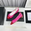 2023 Luksusowe designerskie sandały sandały baletowe baletowe buty skórzany szumny łańcuch Mary Jane Sandals Modna retro rozmiar 35-41