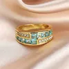 Полоса кольца Симпатичное женское голубое кристаллическое кольцо желтое золото свадьба для женщин -невеста геометрическая помолвка