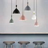 مصابيح قلادة Nordic Simple Hanging Lamp Modern Restaurant Bar الإبداعية متجر الملابس الصناعية Cafe Macaroon INS الإضاءة الثريا