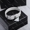 Designer Unisex Armband Dreieck Abzeichen Manschette Armreif Männer Frauen Leder Schmuck Frauen Hip Hop Armbänder für Paar