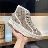 Chaussures de marche Designer Casual Chaussures Italie Low-Cut 1977 High Top Femmes Lettre Sneaker Beige Ébène Toile Tennis Chaussure De Luxe Tissu Garnitures Chaussures à semelles épaisses D2RY